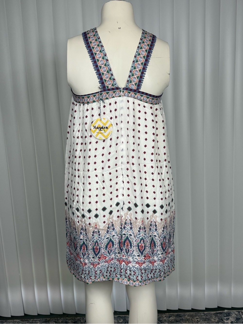 Hayden Boho Printed V-Neck Sundress Size Large NWT - Picture 3 of 12